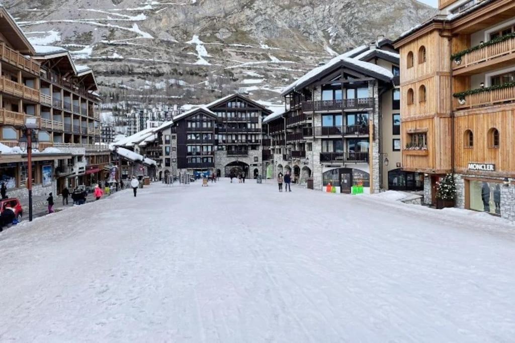 Central 3 Bedroom Chalet With Balcony Val-dʼIsère Exterior foto